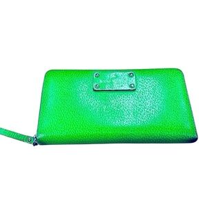 Kate Spade ♠️ Kelly Green Pebbled LeathetWaller